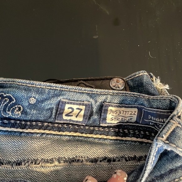 Women’s Jeans - Picture 3 of 4